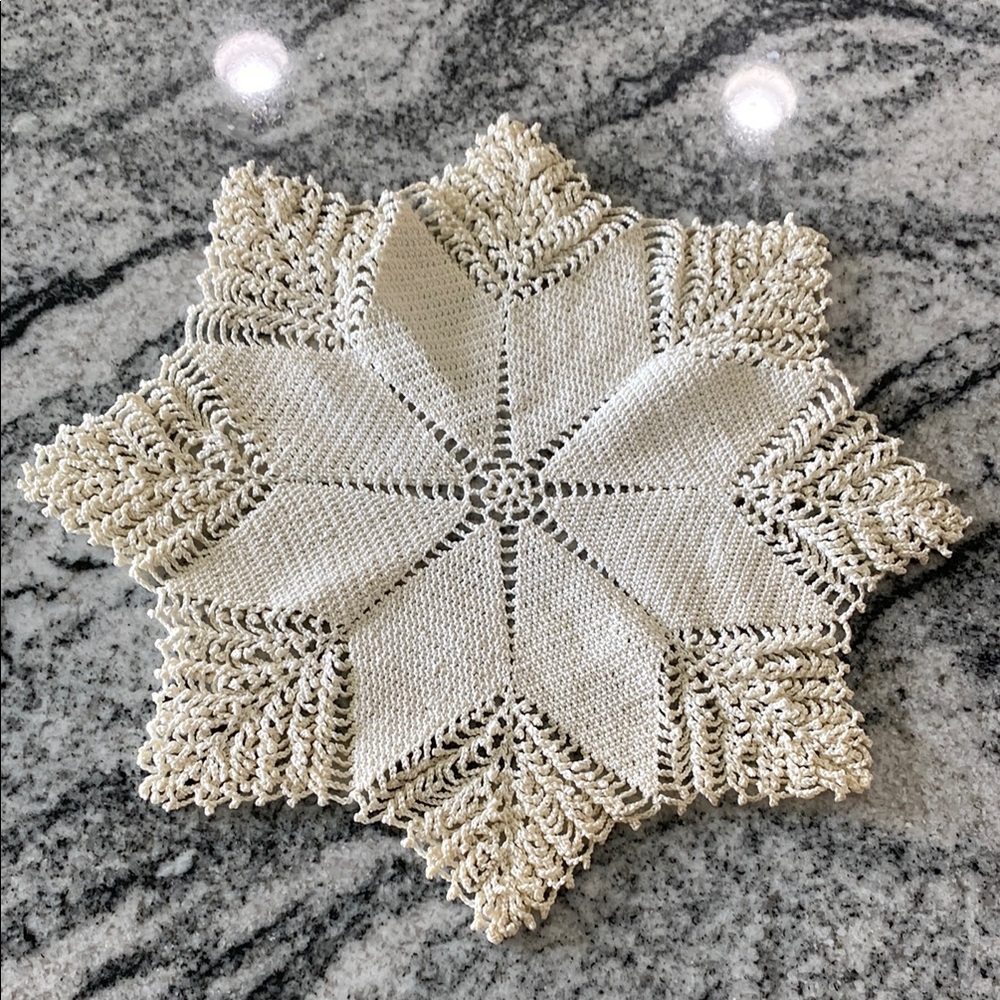 Vintage Hand Crocheted 8-Point Star Doily in Cream Ecru!